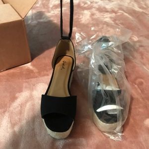 Black espadrilles platform sandals brand new
